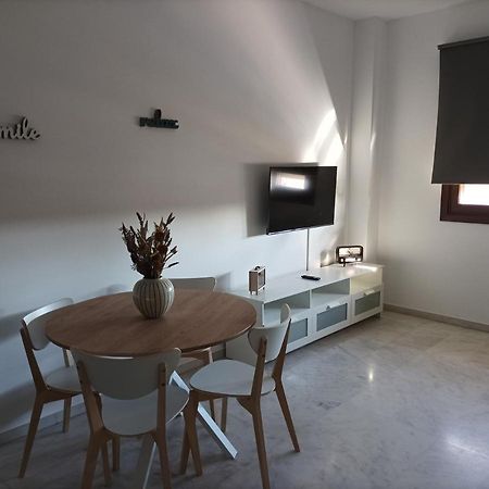 Ijd Apartments 9 Parking Gratis Y Piscina Bormujos Exterior photo